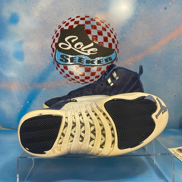 Jordan 12 - Picture 3 of 6